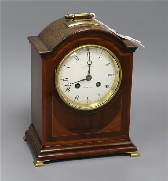 An Edwardian mahogany mantel clock